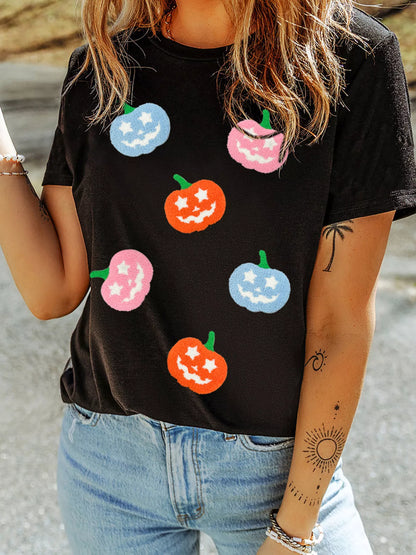 Black pumpkin graphic Halloween tee front view
